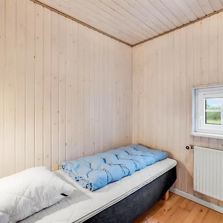 Madsen - From The Sea By Interhome